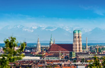 Immobilie kaufen, Reihenmittelhaus München, Forstenried | © shutterstock_786988819_engel.ac