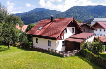 Einfamilienhaus, Ruhpolding, Haus kaufen, Ferienhaus, Wohnen, Chiemgau, HausBauHaus, Traunstein | © HausBauHaus GmbH